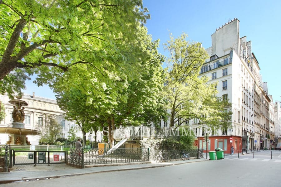 Paris 2 - Appartement - Atelier - 5 pièces - Verrière