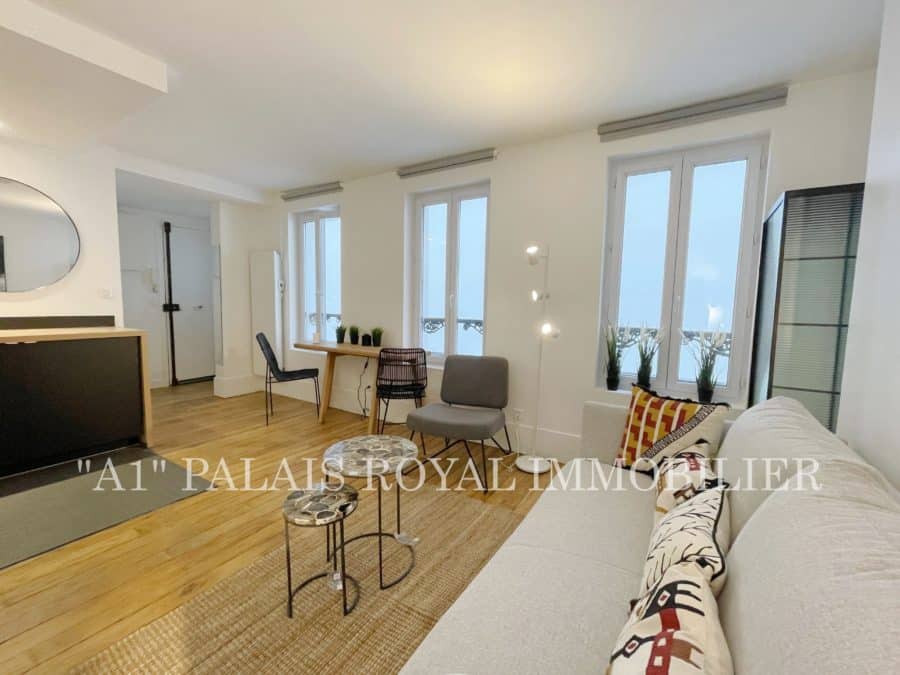 Paris 1er - Studio - Location meublée