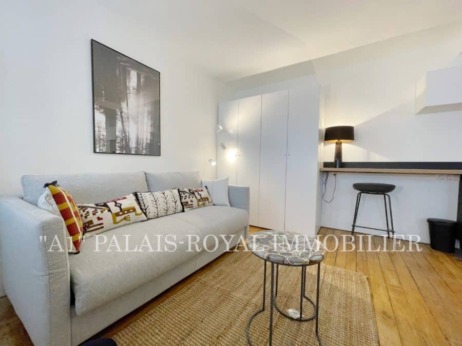 Paris 1er - Studio - Location meublée