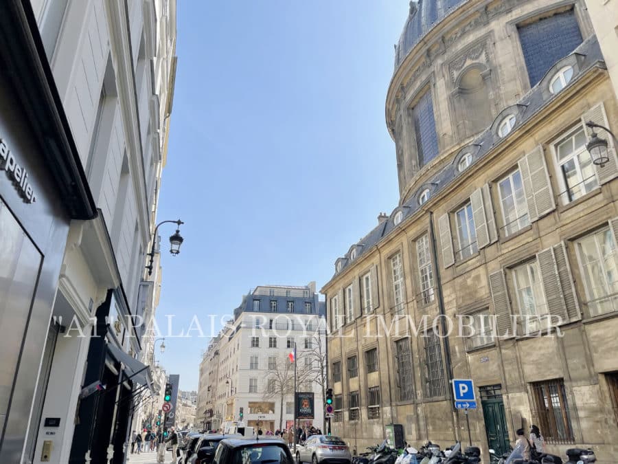 Paris 1er - Studio - Location meublée