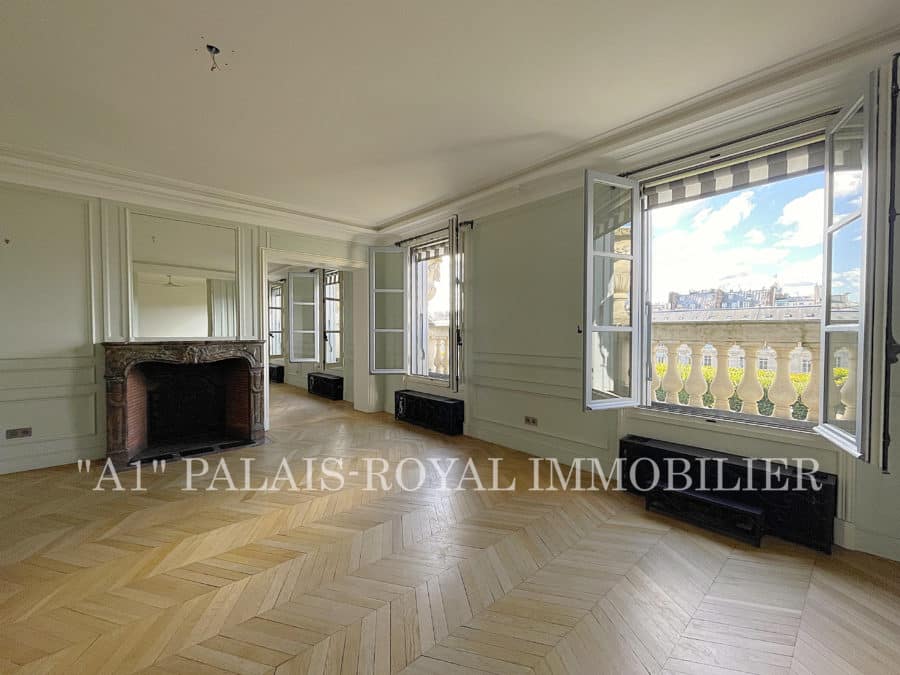Paris 1er - 6 pièces - Location