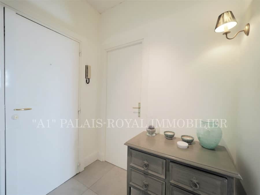 Paris 1 - Location meublée - 2 pièces