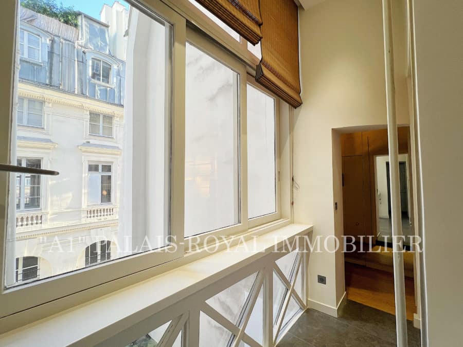 Paris 1er - 3 pièces - Location meublée