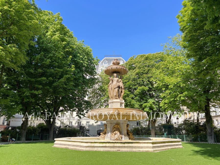 Paris 2ème - 5 pièces - Classique